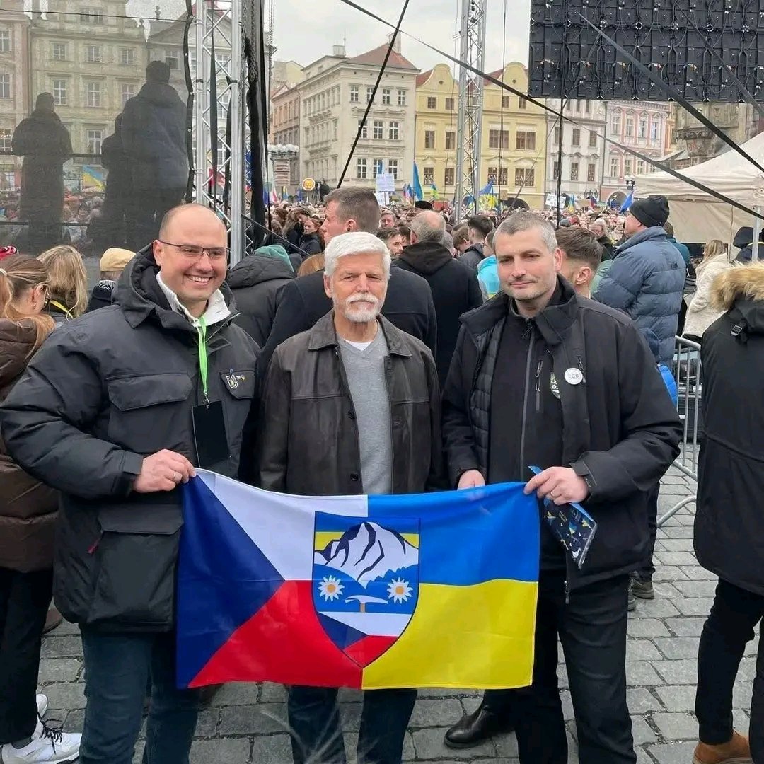 L🅰️CI 🇨🇿 🇭🇺🇷🇸 tweet media