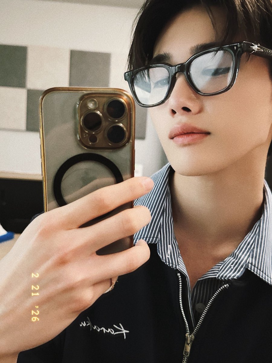 260221] #JO 🌟 weverse post 🍚: “🤓” #andTEAM #andTEAM_JO