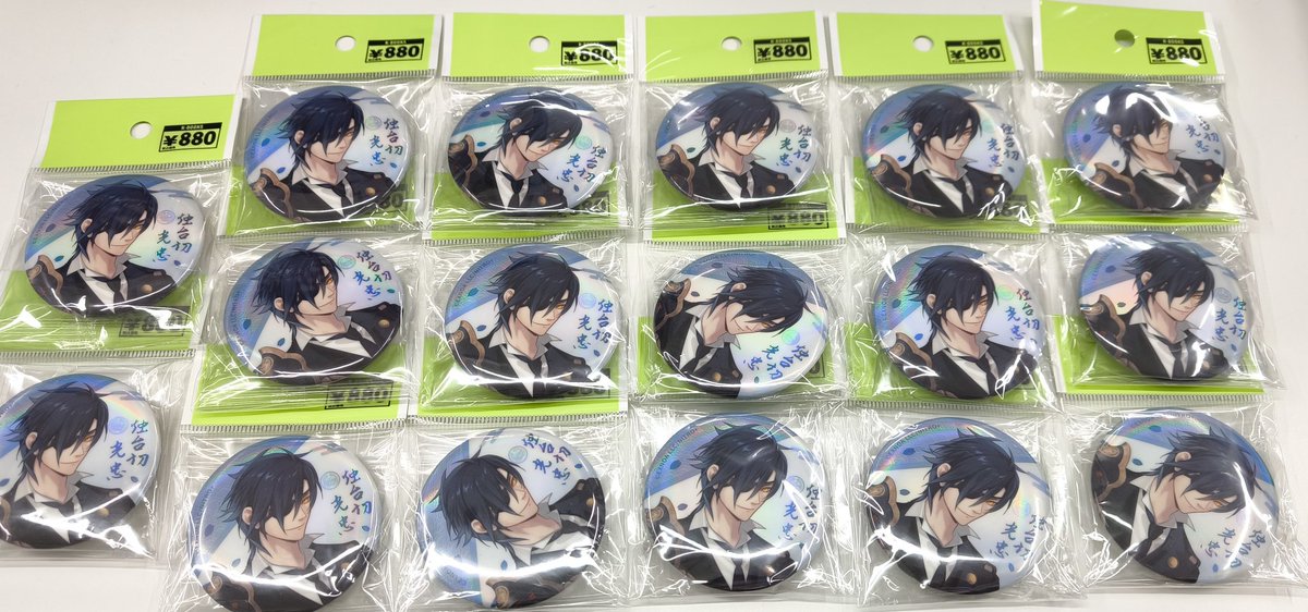 入荷情報】 刀剣乱舞 とうらぶ 星河動漫 中国限定 通常絵 戦闘絵 缶