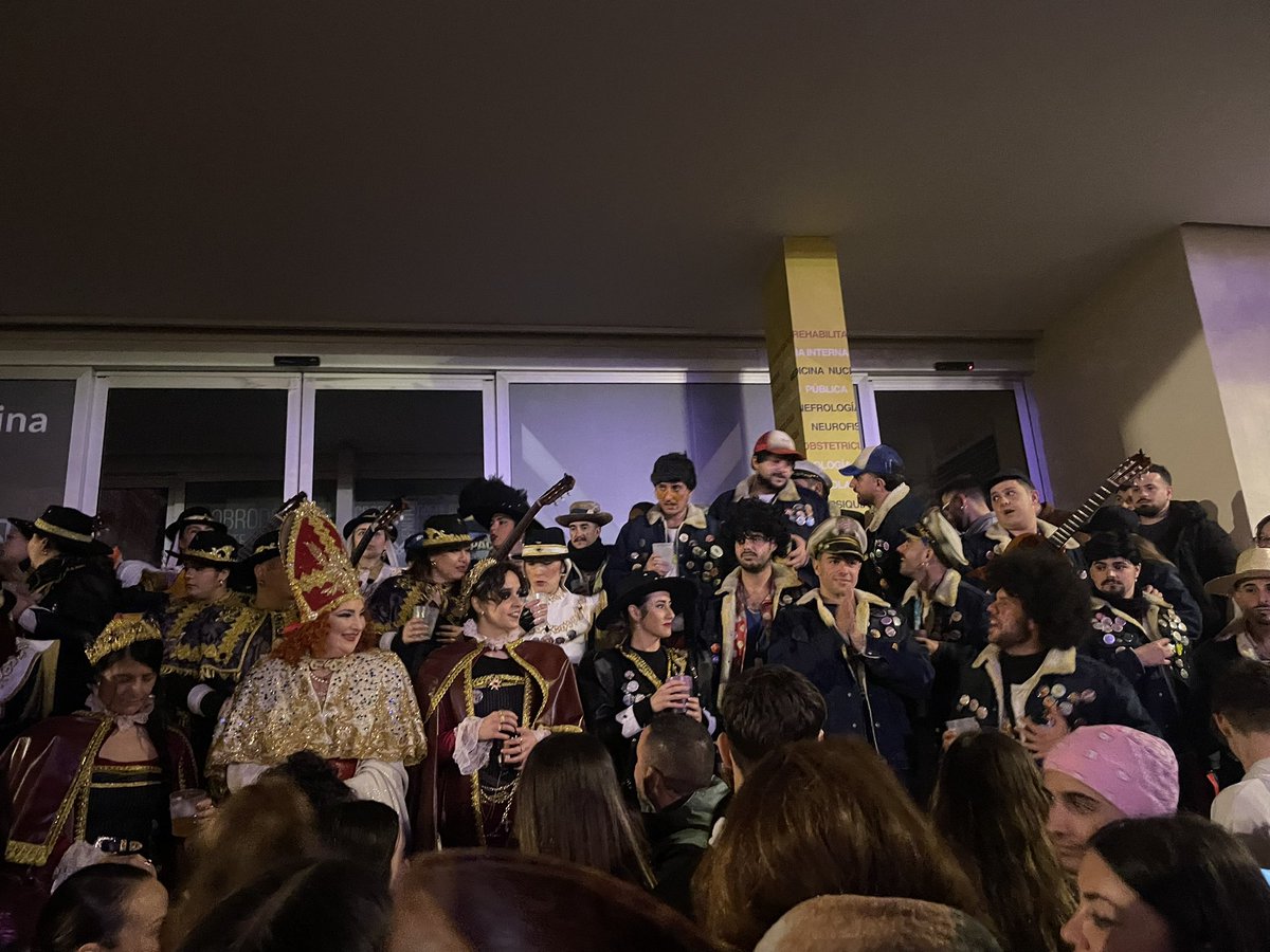 Paula 🎭 tweet media