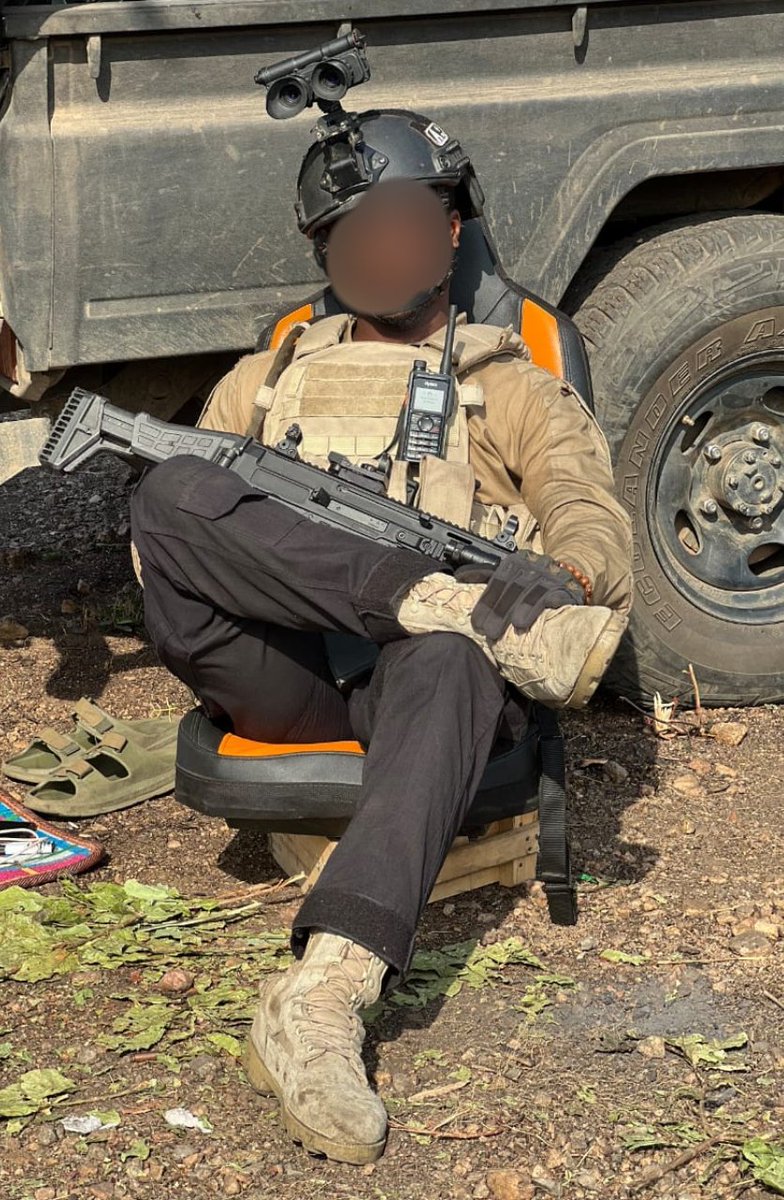 TojuWes's tweet image. NCTC/NSA operator.
The unit has been highly effective in counterterrorism operations recently in Kogi leading to capture of weapons and elimination of a HVT.

Not an easy job, seeming overwhelming but the men at the front are relentless and will keep fighting.
#ForGodAndCountry