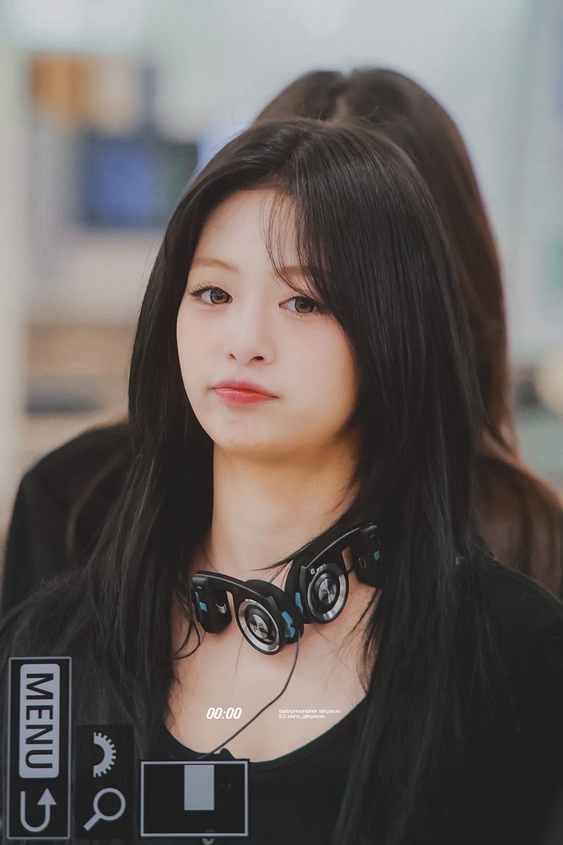 𝟎𝟎:𝟎𝟎 tweet media