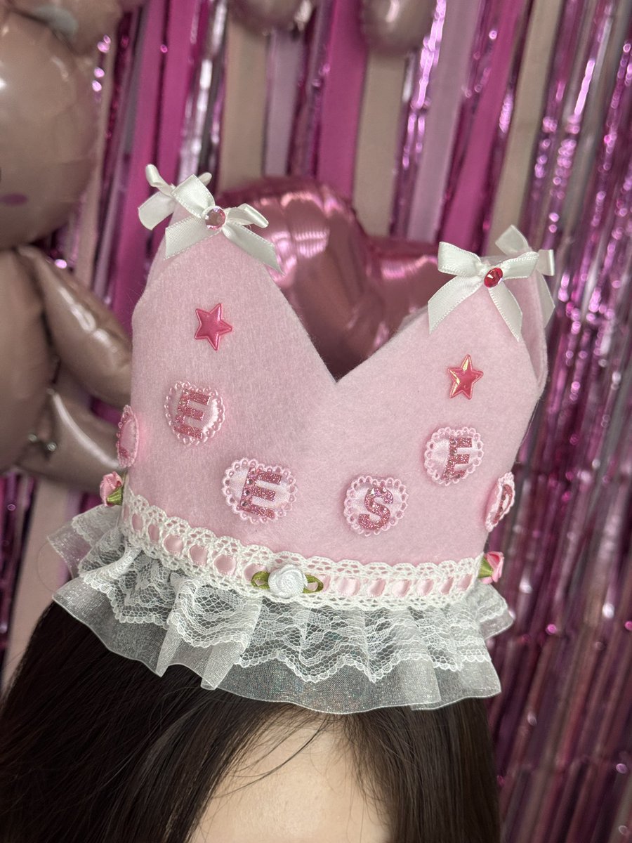 📸
웰컴 투 ♡l서 생일ㅍr티 🎂

DIVE~ ♡l서와 함께하는 생일ㅍr티 어땠어?!
난 너무 행복했지롱 >_<♥
우리 내년 생일에 또 만나장~♡

#IVE #아이브 
#LEESEO #이서 
#HappyLEESEOday 
#BANGBANG #IVE_BANGBANG 
#BLACKHOLE