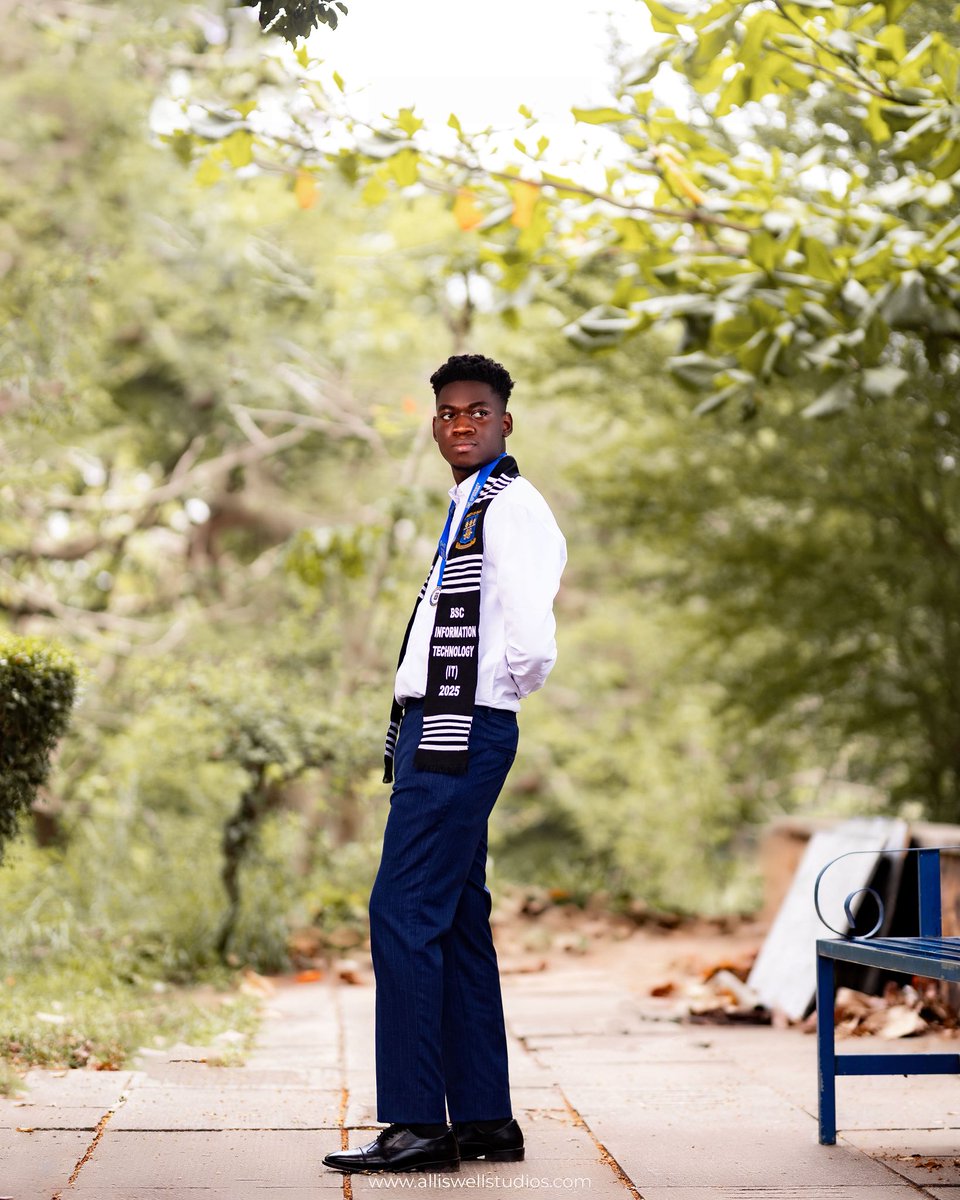 areyouAgod? tweet media