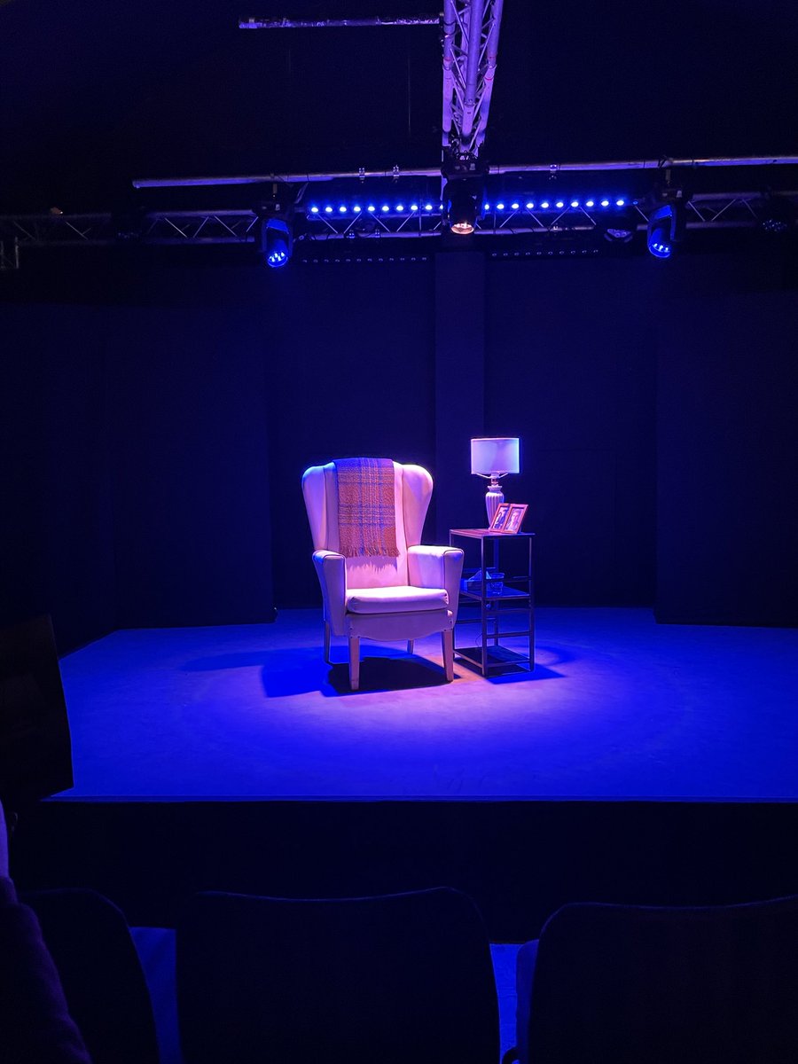 Stuart King, Head Reviewer, London Box Office. tweet media