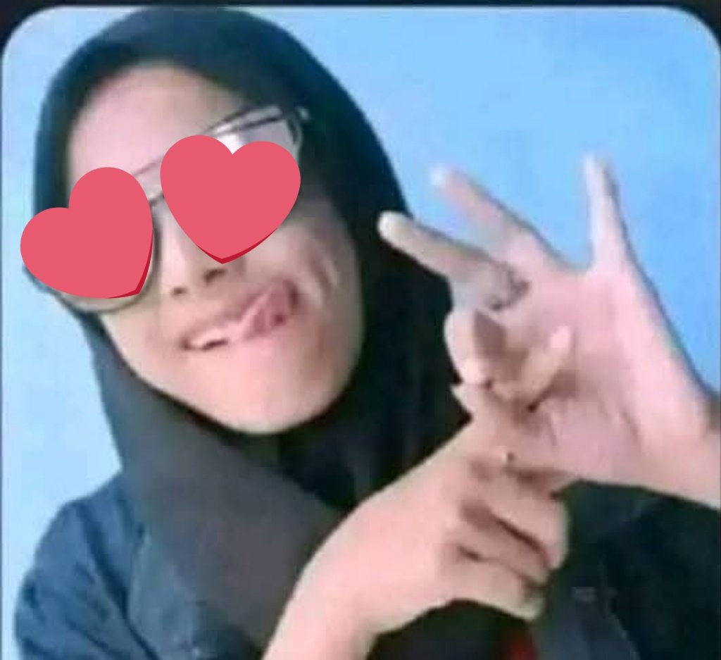 It's not just Mu$lim boys who engage in love jih@d, but Mu$lim boys and their fathers are now training their sisters to deliberately trap innocent Hindu boys.

Yes, this is news from Bhopal, where a Mu$lim girl trapped a Hindu boy named Shubham Goswami in love jih@d.

To win his