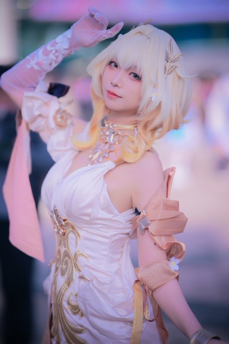 Twitterのコスプレ画像2