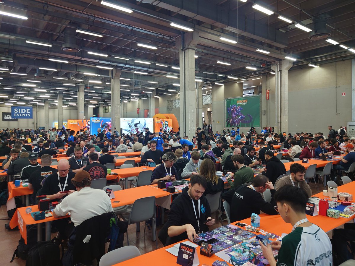 Emma_Saffi tweet media