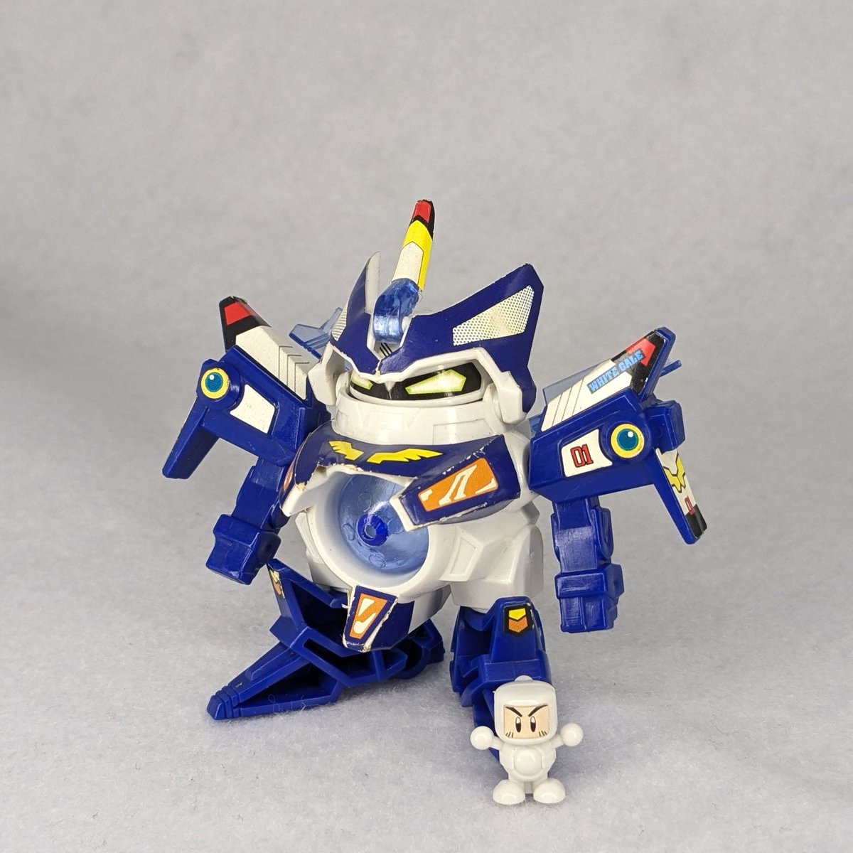 BIG ボンバーマン ビーダマン爆外伝ガム ホワイトブロス カバヤの食玩