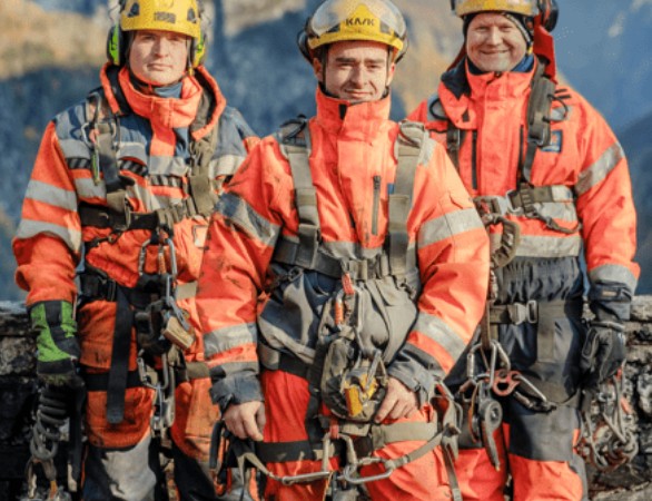 HighVizTheCone tweet media