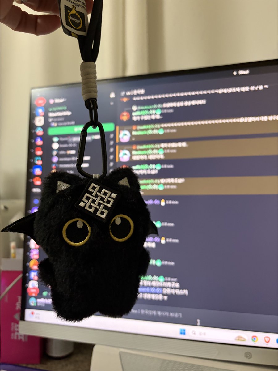 wallets(❖,❖) tweet media