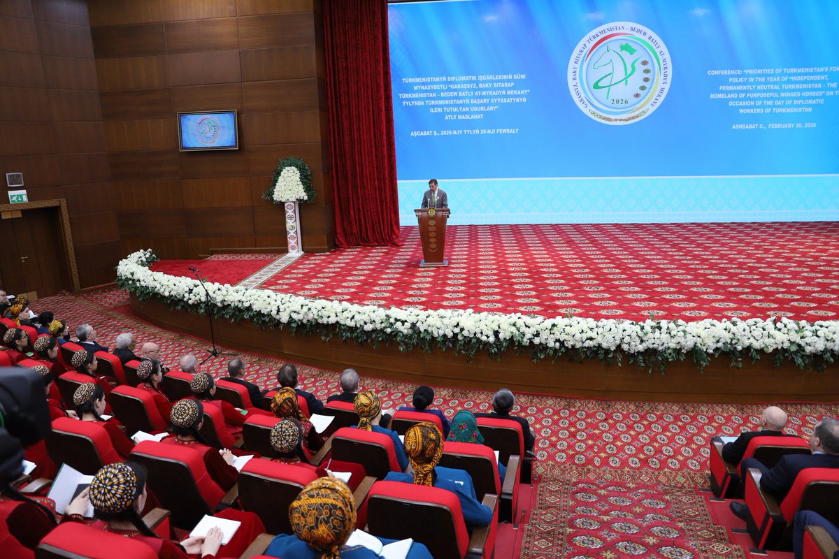 Dmitry Shlapachenko tweet media