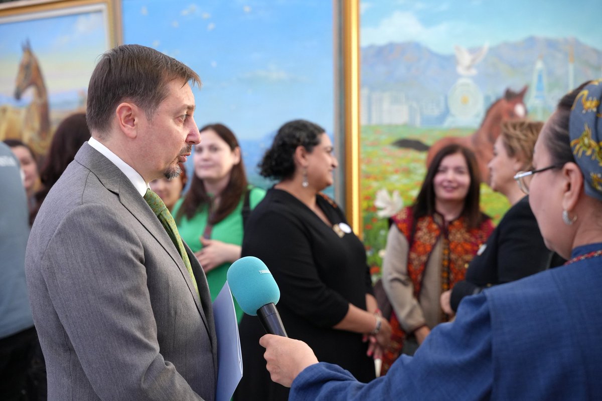 Dmitry Shlapachenko tweet media