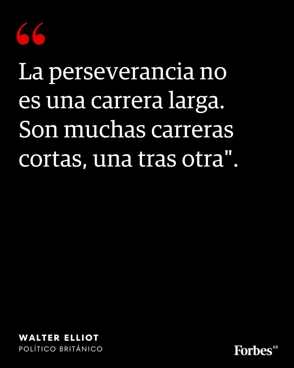"La perseverancia no es una carrera larga. Son muchas carreras cortas, una tras otra". — Walter Elliot. 

Hoy es sábado y el cuerpo lo sabe, pero la disciplina no entiende de fines de semana. Una carrera corta a la vez. ¡SE ENTRENAAAAAAAA!
#FelizSábado