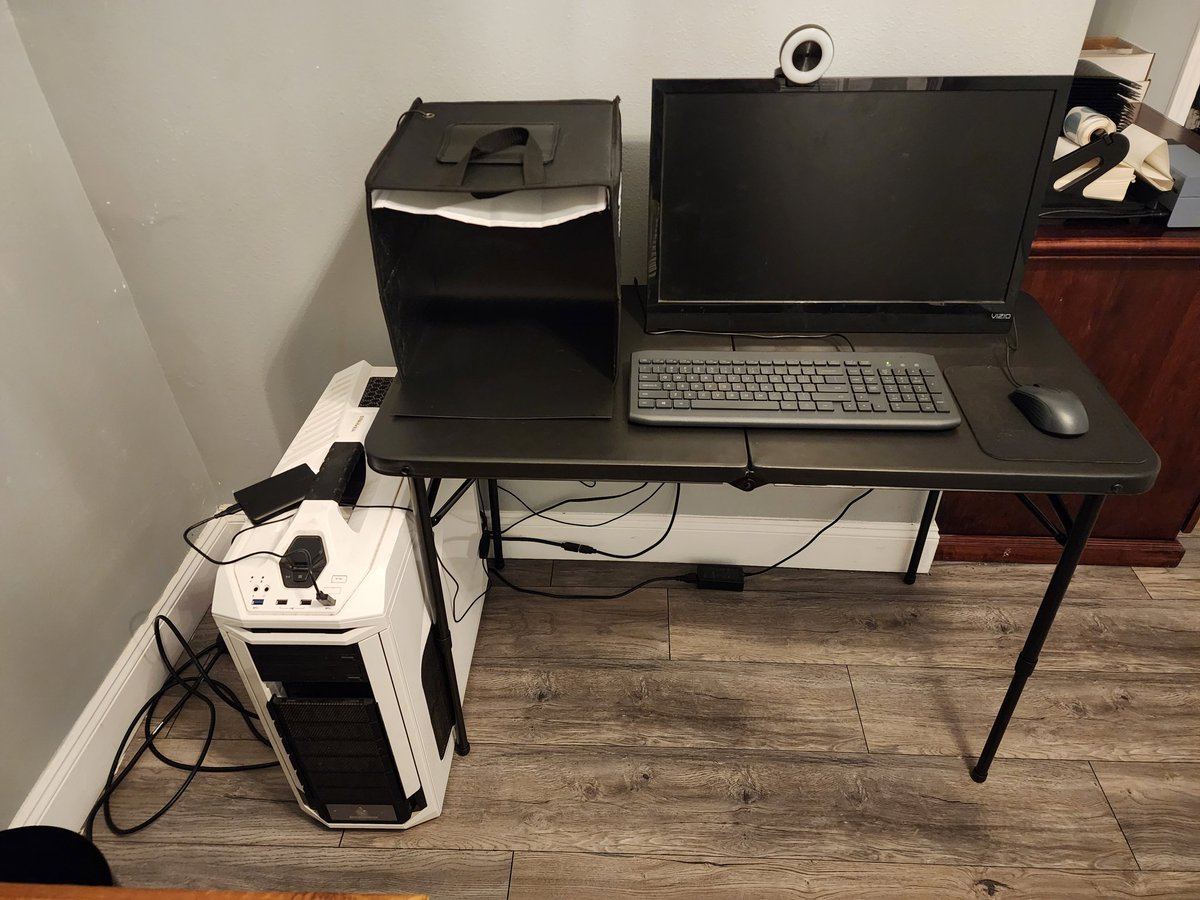 The office is coming together!

You guys have any chairs? 🪑🤷‍♂️

One image includes a spoiler for Ep2 of TAG! You're it. Can you find it? 👀