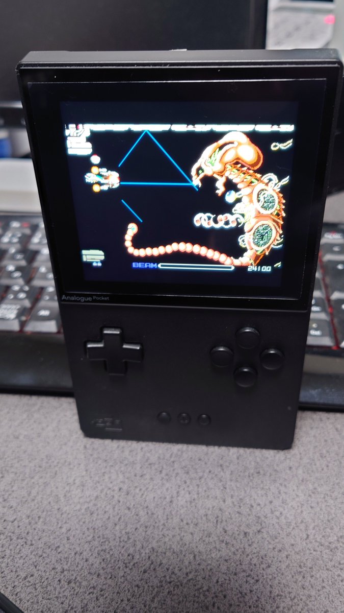 当時販売してた価格より安くて大画面ならもっと売れてたでしょうけど