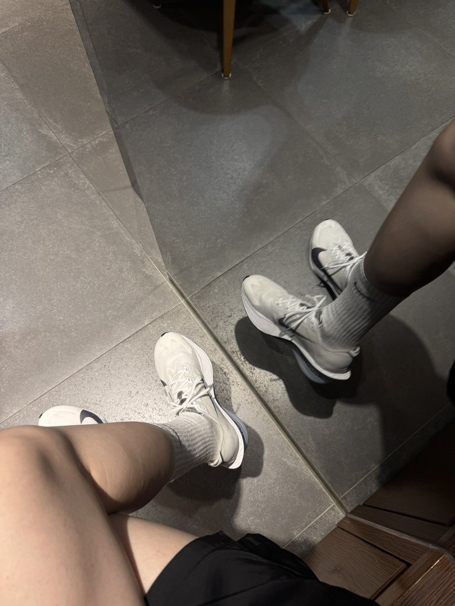 socks_joker tweet media
