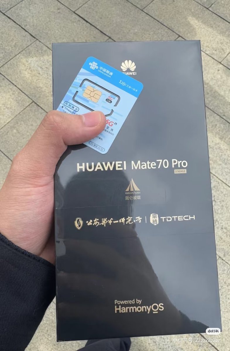 芙宁娜娜💙Furinana (王者归来版） tweet media