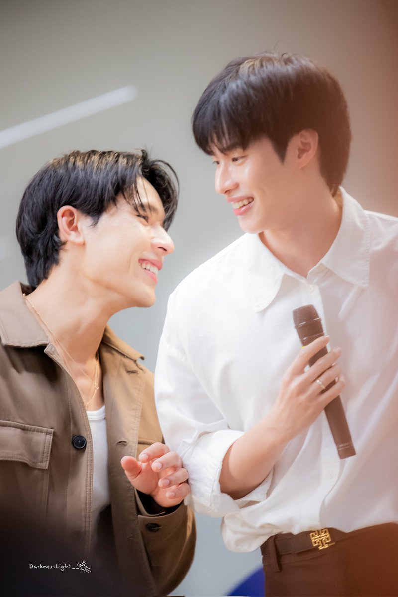 🪐⋆˚࿔ 𝐃𝐚𝐫𝐤𝐧𝐞𝐬𝐬𝐋𝐢𝐠𝐡𝐭 𝜗𝜚˚⋆✮🐰 tweet media