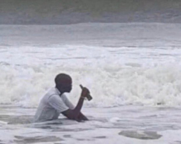 — abbey 🌙 tweet media