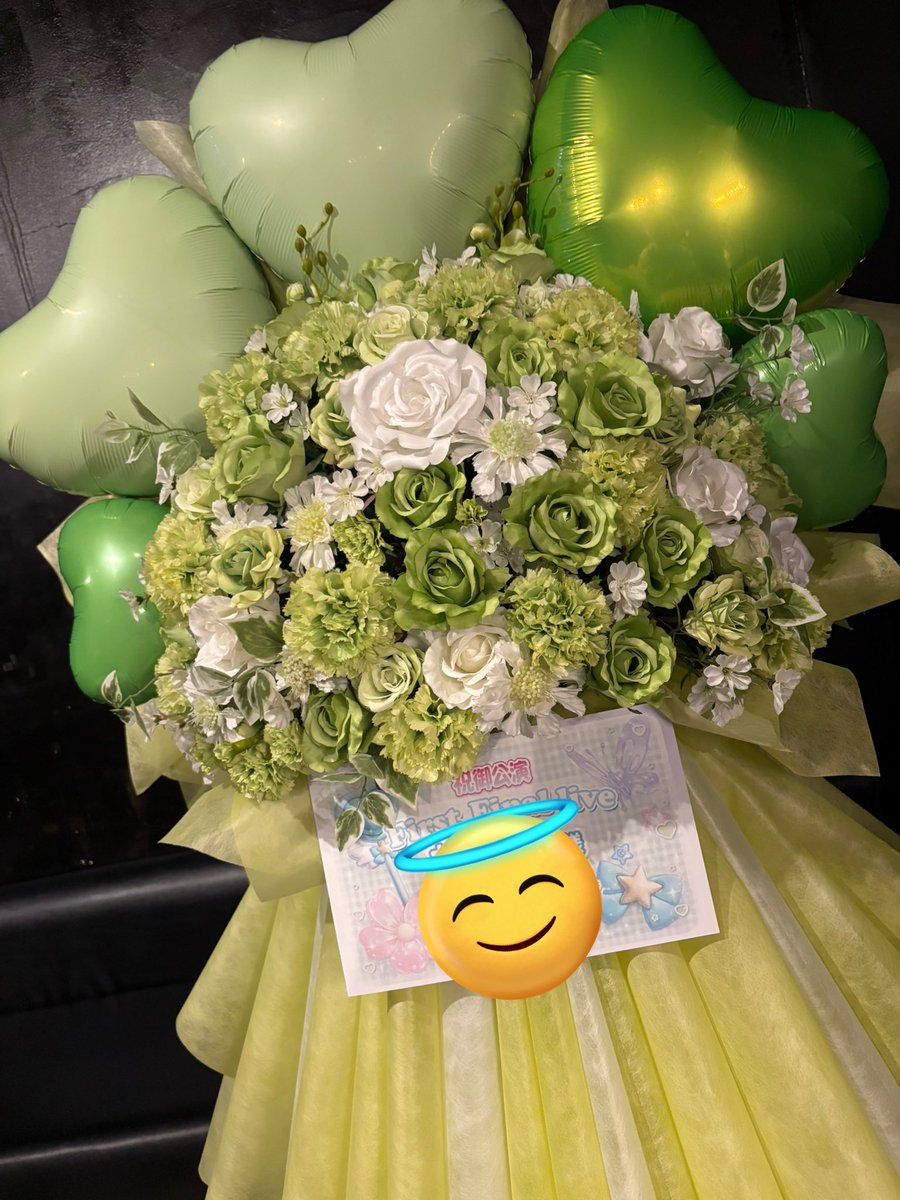 右虫ライブ最高でした
俺も何か頑張ってみようと思います