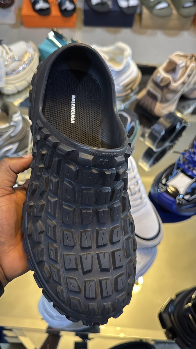 Balenciaga Bouncer Tread Clogs. ( Defender Clog ) Available in