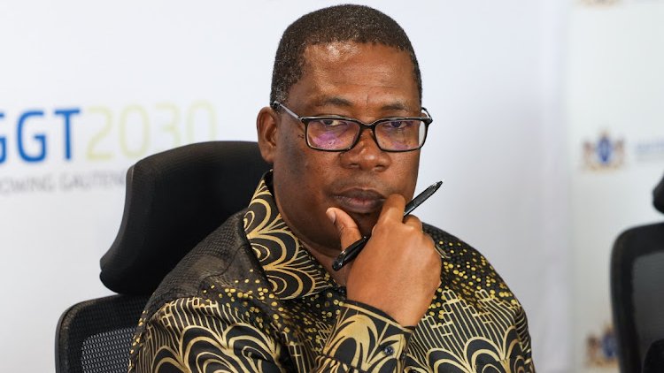 In 2 days, Premier Panyaza <a href="/Lesufi/">Panyaza Lesufi</a> delivers #GPSOPA2026 in Johannesburg, setting out Gauteng’s plans on jobs, safety and infrastructure as the Gauteng Provincial Legislature opens.#GrowingGautengTogether
Read more:siwnews.com/2026/02/21/les…