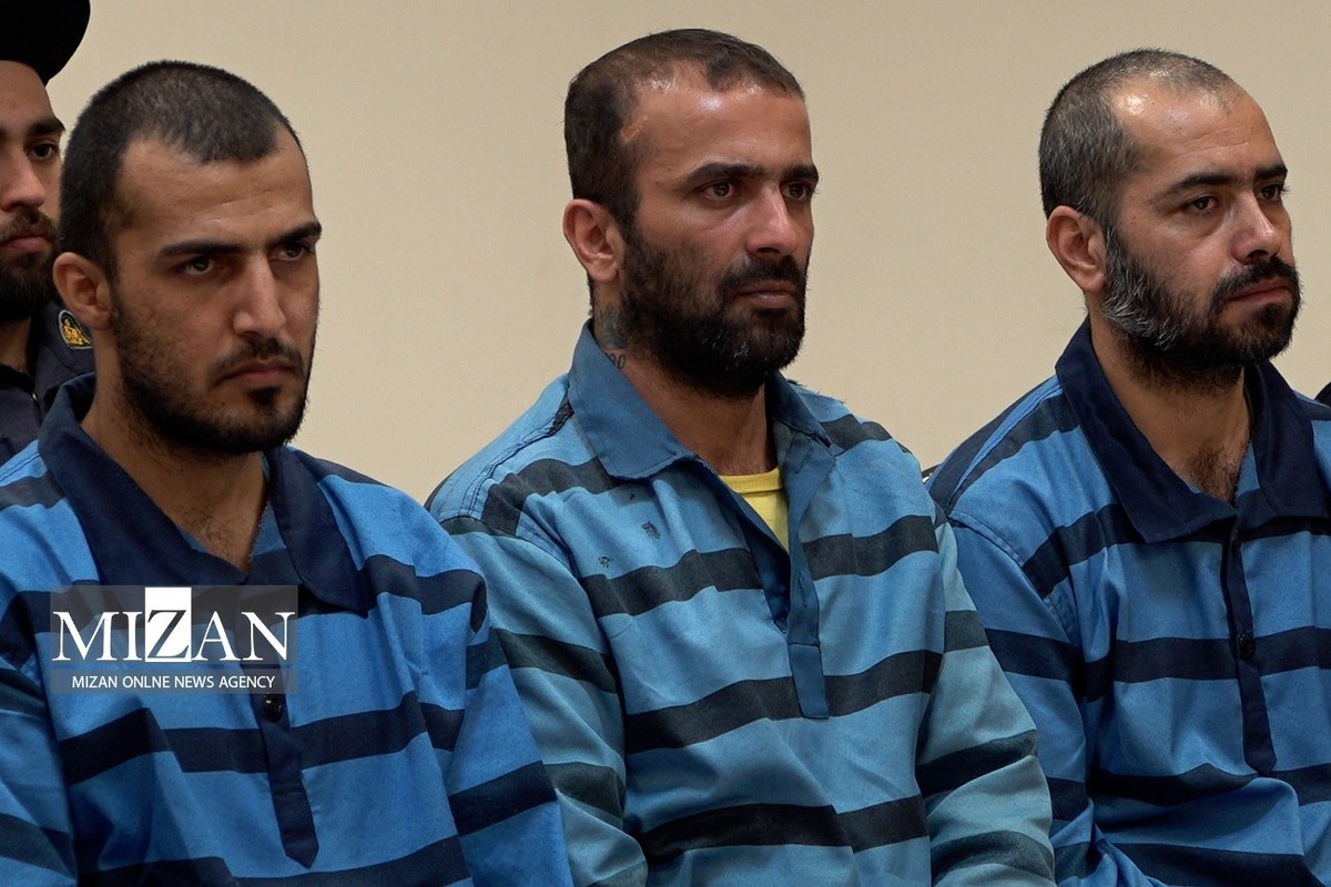 BhFak46419's tweet image. ⛔جانشون در خطر است⛔

#اشکان_مالکی
#مهرداد_محمدی‌نیا
#آرمان_معرفتی