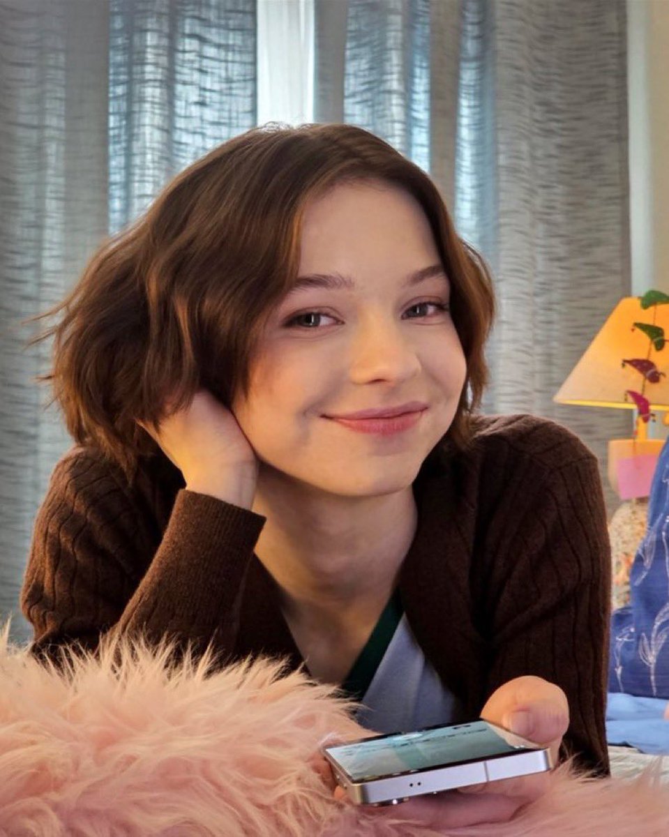 Have a great weekend everyone!
wishes you Emma Elizabeth Myers​ 🥰