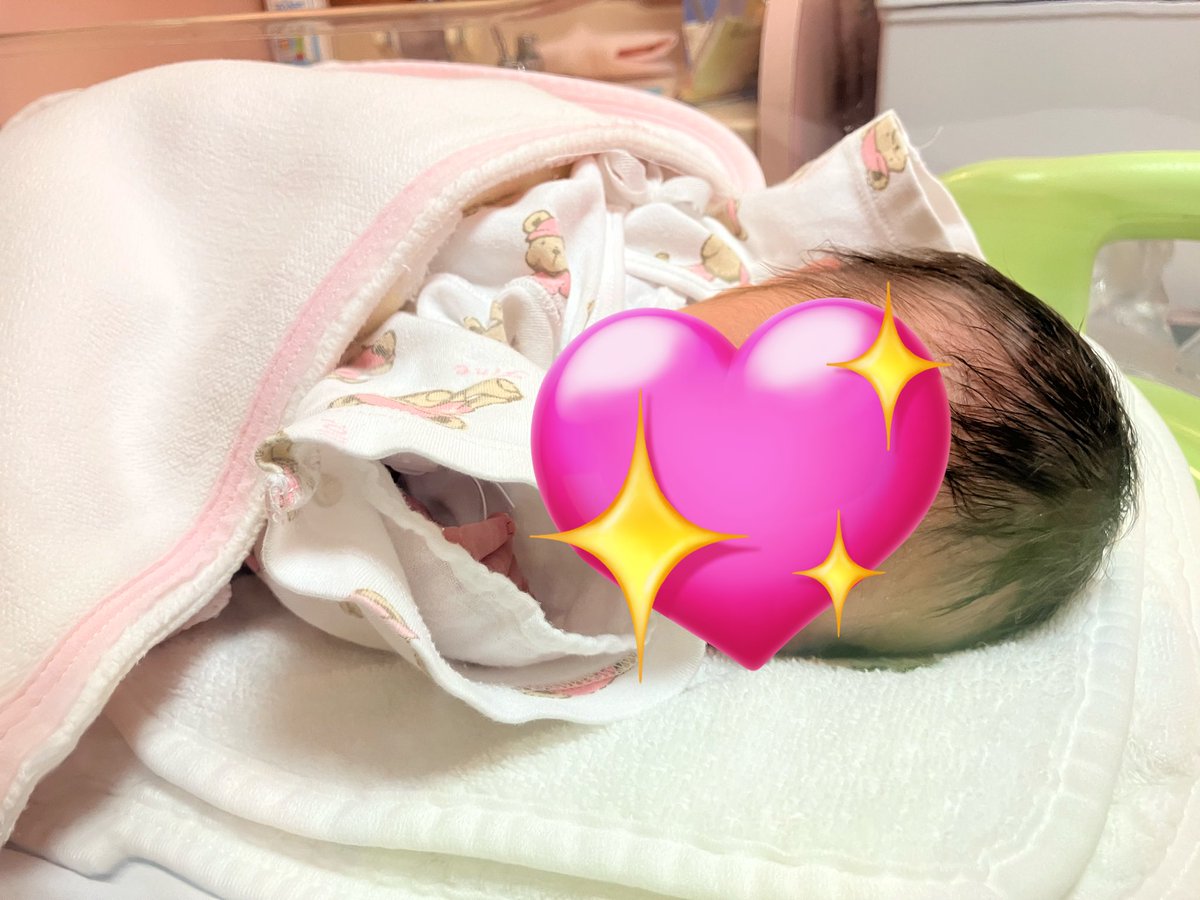 gcu_ml's tweet photo. 【近況報告】
実は先日、第一子となる女の子を出産しました👶✨️
初めての育児に戸惑いながらも、我が子に癒されてます❤️‍🔥
これから娘と一緒に少しずつ成長していけたらと思います☺️

今後も低浮上かと思いますが…変わらずよろしくお願いします！ https://t.co/l1RvD1avVc