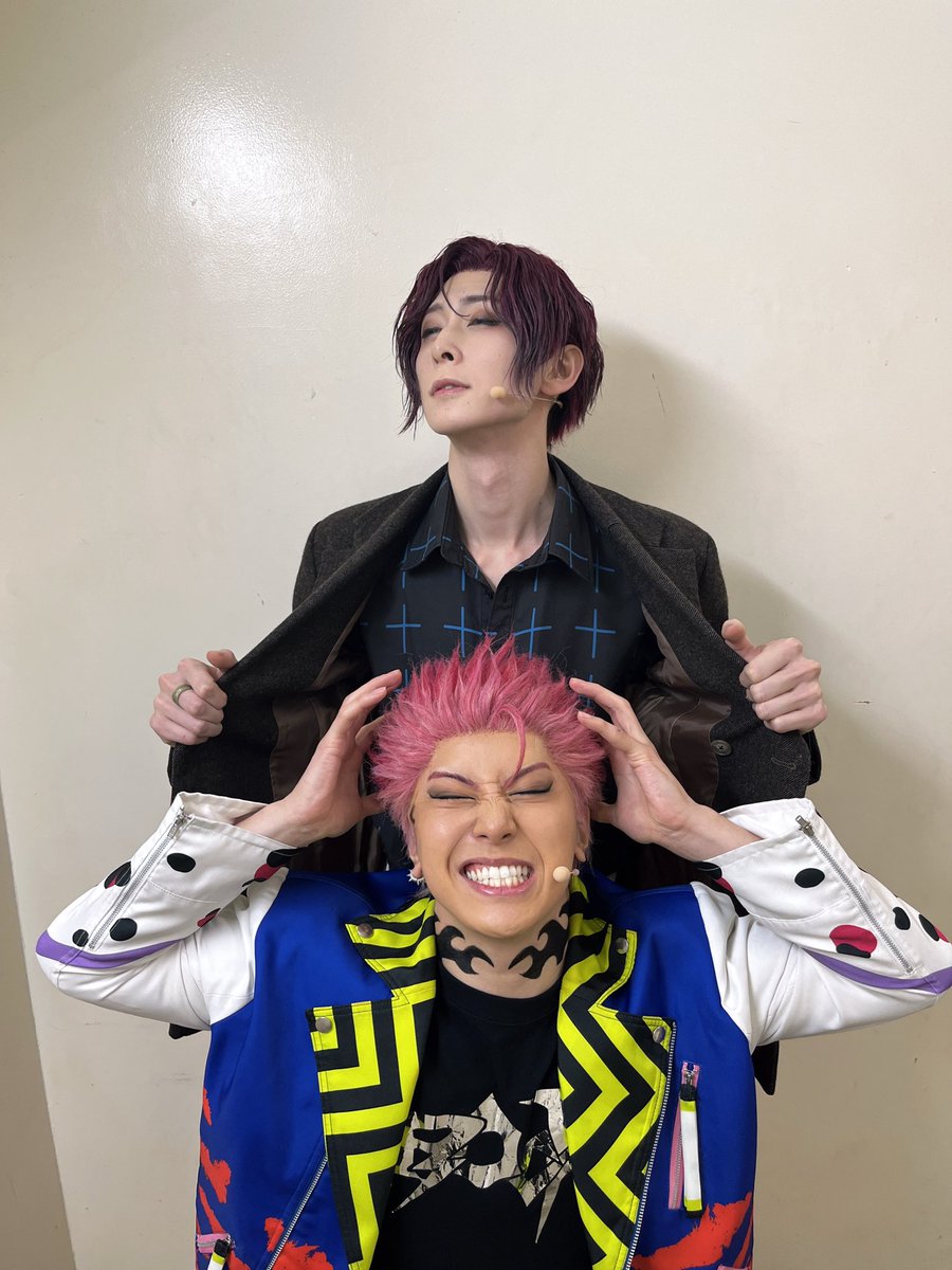 本日もご来場誠にありがとうございました🏡

残り2日。
いつもあっと言う間に終わってしまう…

楽しい時間は一瞬やな〜

いやーーーーー！！！！！

#カリスマ
#カリdeステ