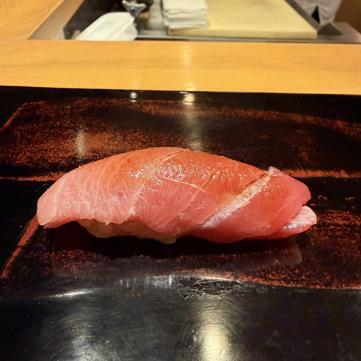 maimon2022's tweet photo. 天満橋のお鮨屋さん
すっぼんが柔らかくて美味でした
終盤の豪華セット、キャビア多めにしてくれて最高でした https://t.co/mYQ0a9wq4P