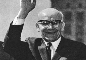 Towarzysze🤮🤮🤮