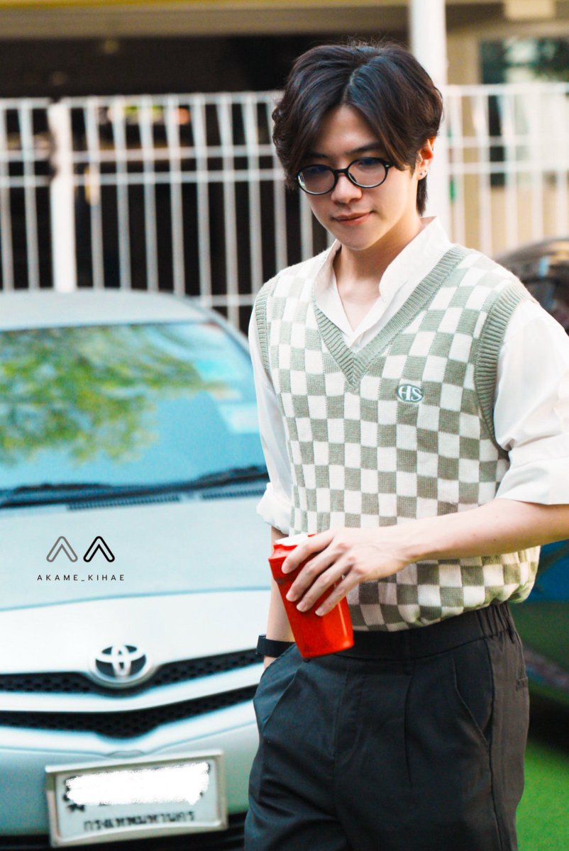 สุดหล่ออออออออ

#PlanTurns29KeepShining
#planrathavit #คนของแปลน