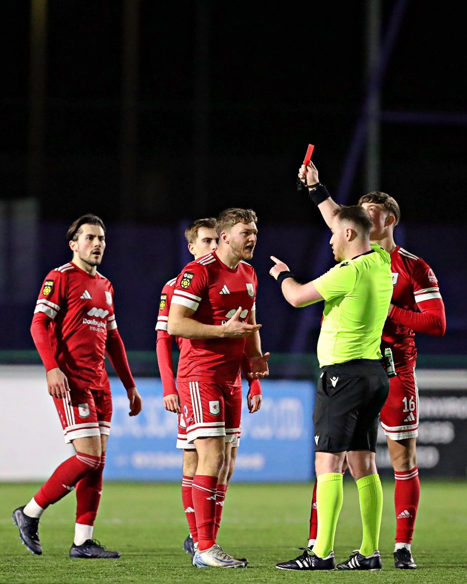 Eado (photo) tweet media