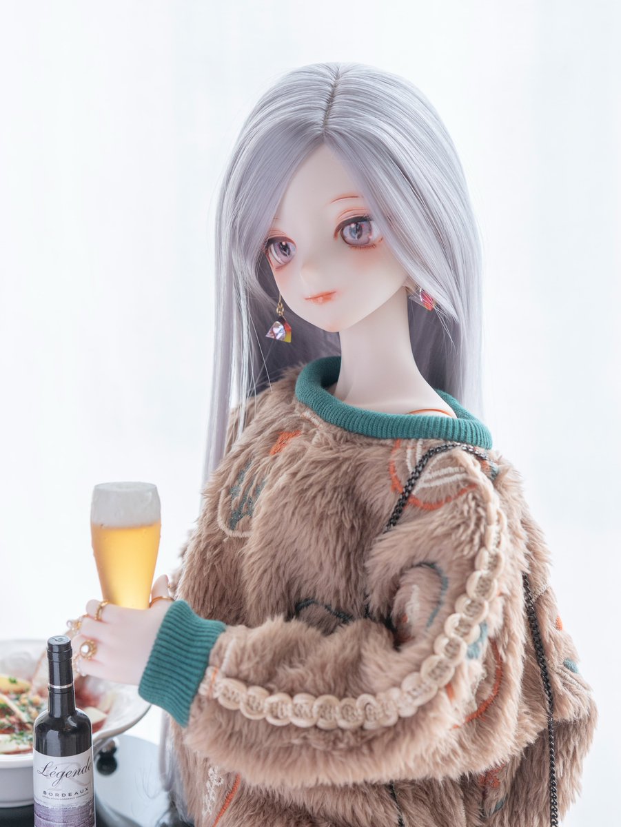 酒を持たせてもよし！🍺 花を持たせてもよし！💐 あなた色に染まる09番