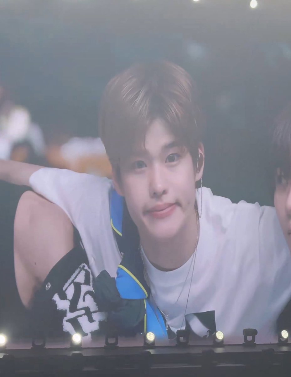 น่ารักกกกก ชอบโซฮียิ่มขนมปังที่สุดดดด ตาก็กลมๆแป๋วๆ ฮือออออออออ