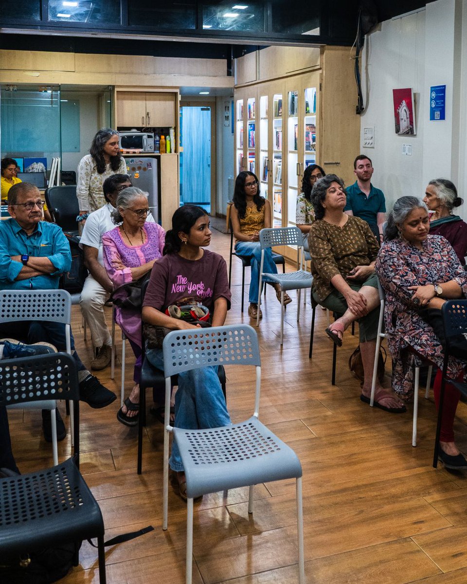 KHAKI Lab tweet media