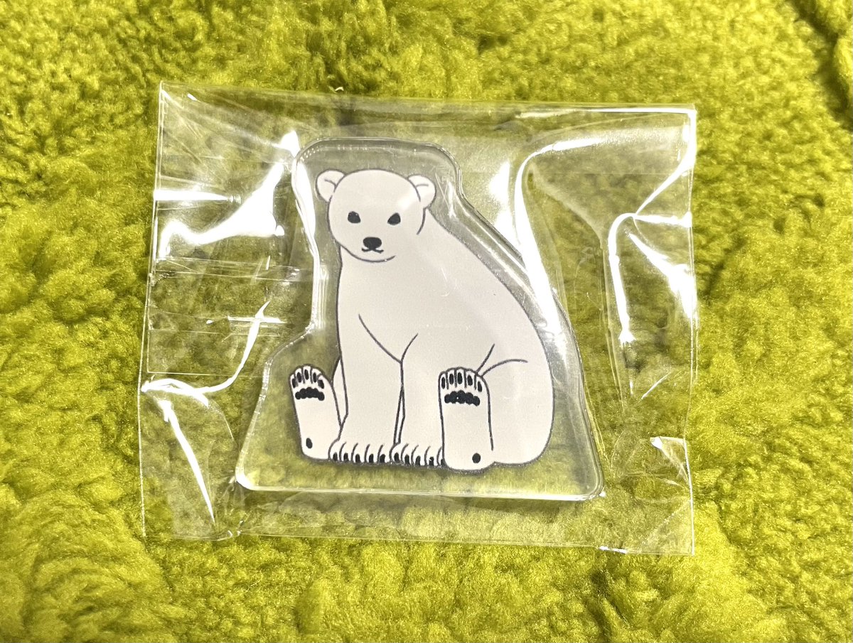 前回作ったラッコとシロクマのアクリルブロック、めちゃかわいいので