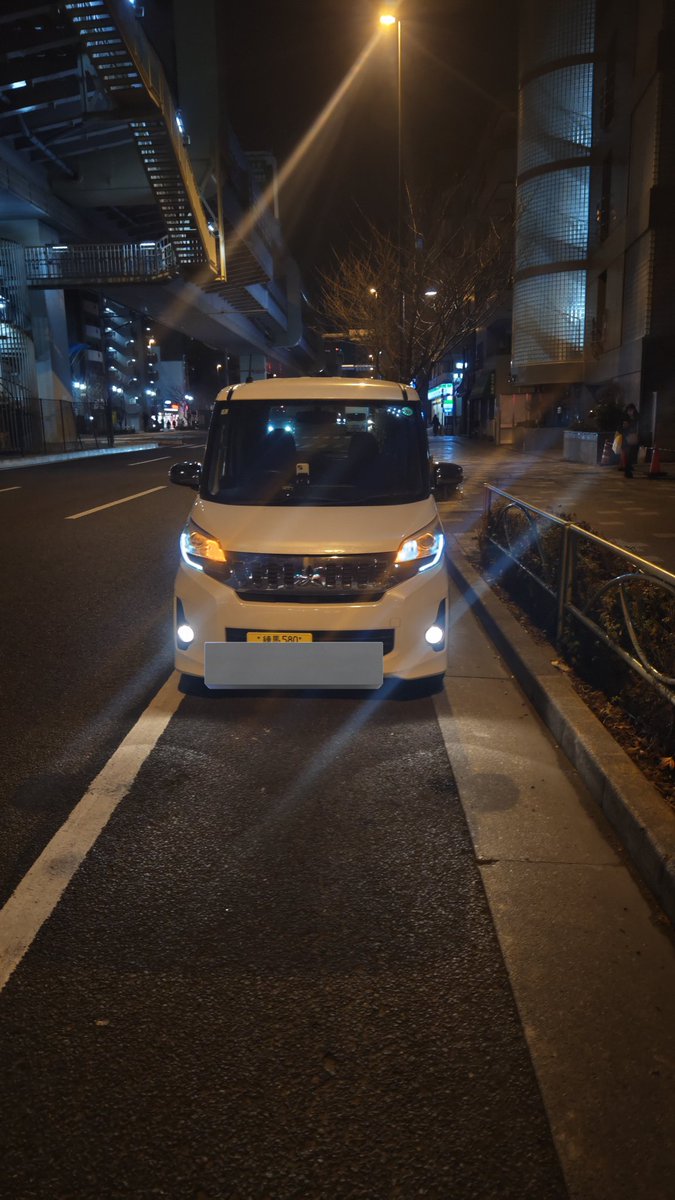 ekスペースカスタム
4wdターボ買いました〜^_^
4日間ほどよろしく♥
大阪で欲しい人いますか！