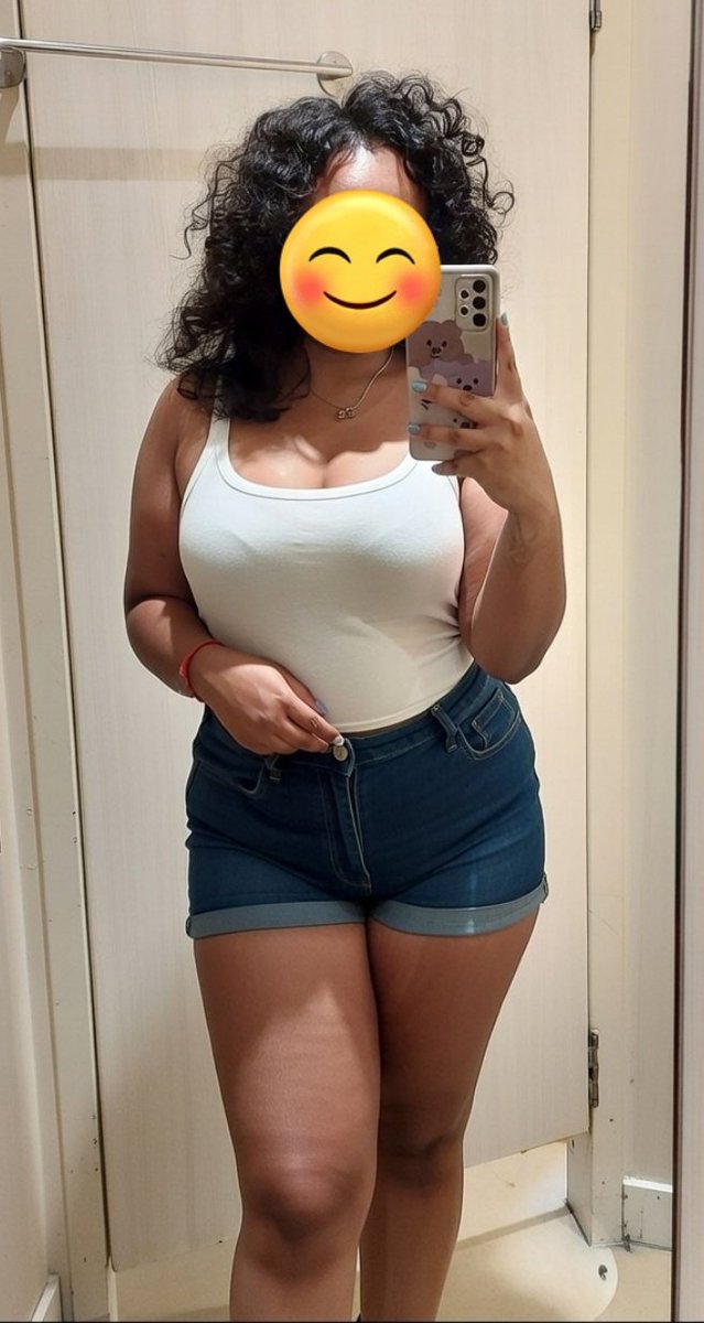 luvsoftpillows's tweet photo. Fitting room shots 😉😘 #indiangirl #sexy #horny #naughty #nsfw #desislut https://t.co/YdFgV76gvy