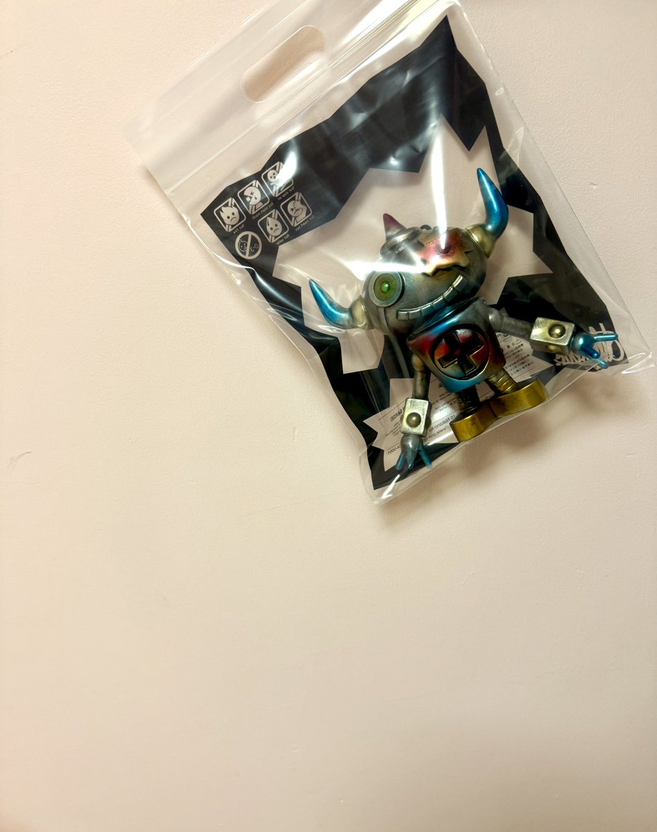 今日One upさんでお迎えした子！ 後藤彩色所さん彩色のゲッチャリロボ