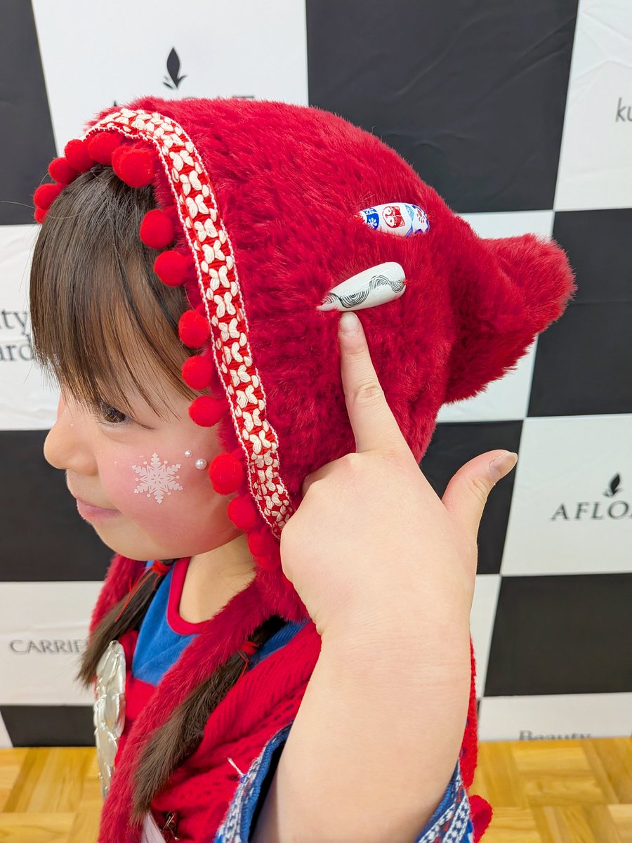 フィンランド🇫🇮】民族衣装 ここなちゃん、くるみちゃんの作品を着用