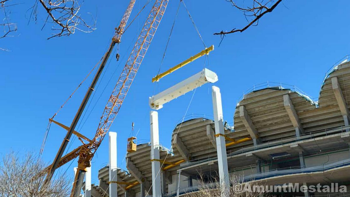 📸 Ya podéis ver las últimas imágenes del 19 y del 21 de febrero del Nou Mestalla en nuestra web (amuntmestalla.es/?page_id=1215) 🌐🏗️

Os dejamos por aquí una pequeña muestra 👇