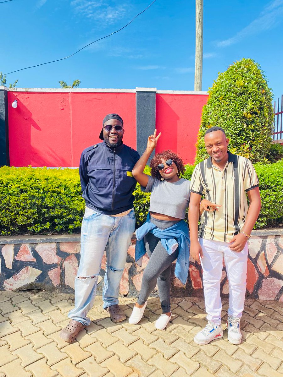 Monique 🎙️😎 tweet media