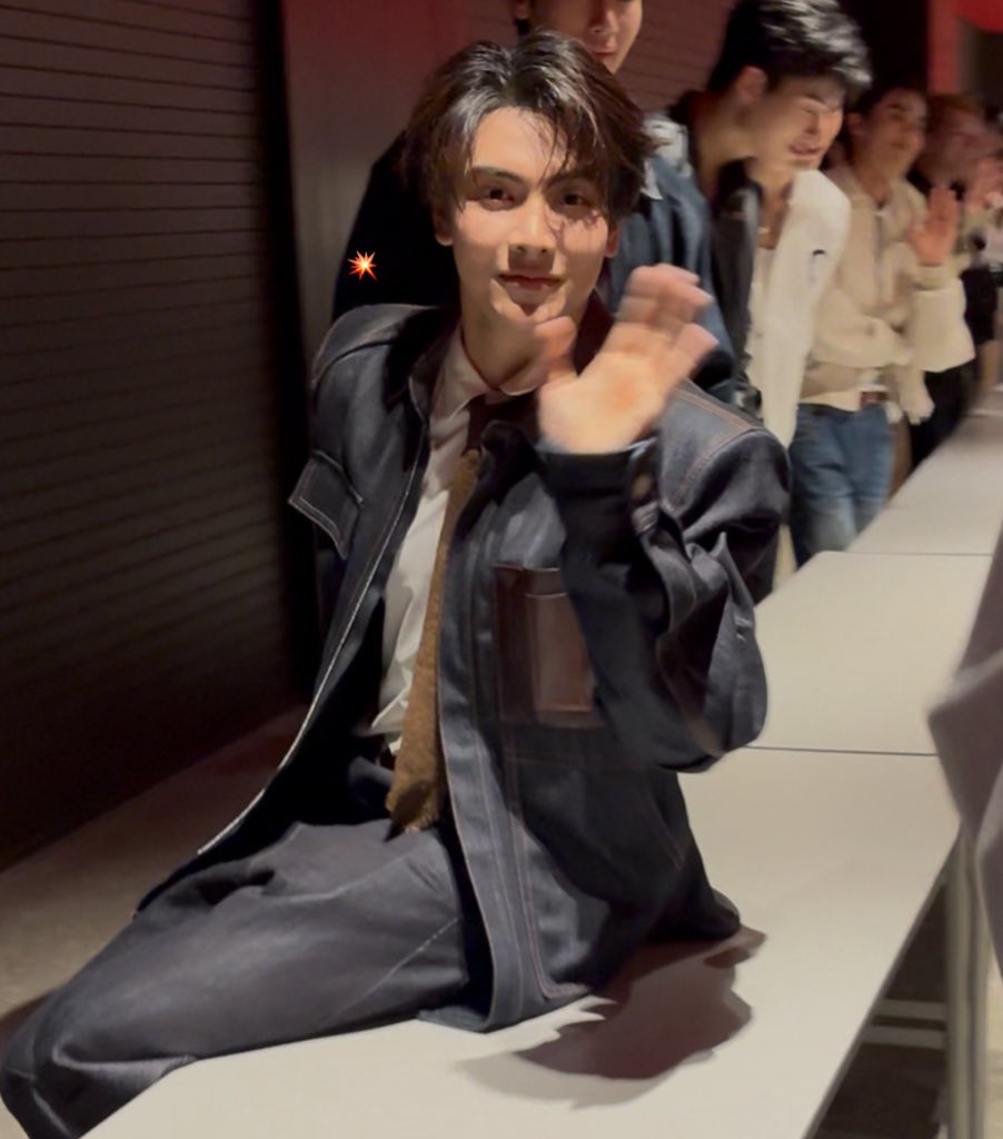 너무웃겻던거
하바하러들어가는데
쭝이가이렇게잇어서
아무말도못하고,