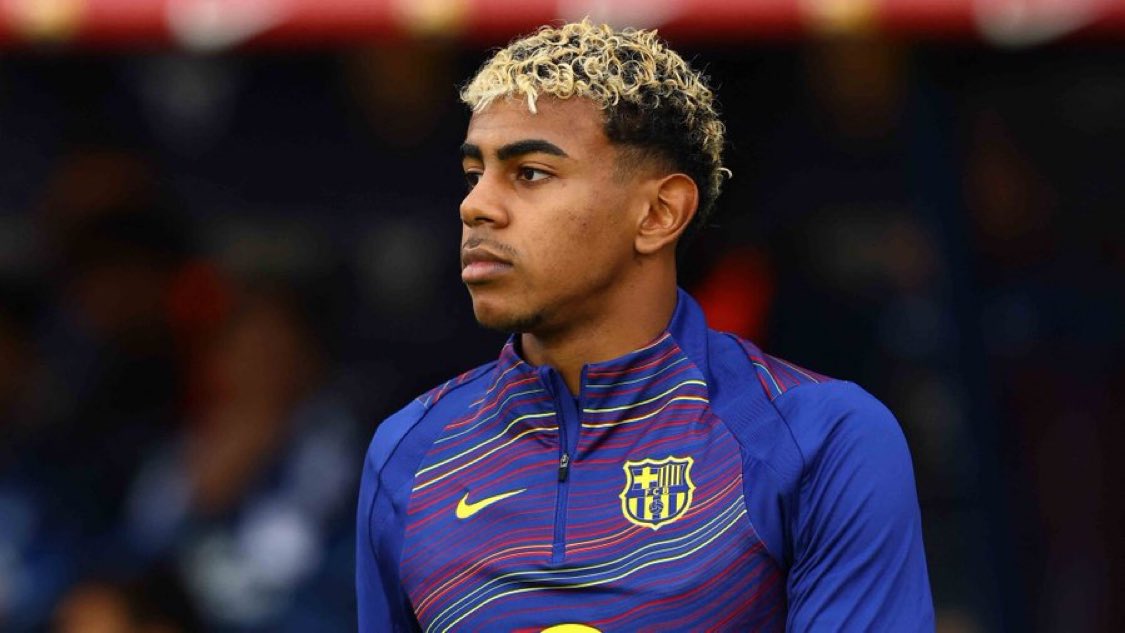 Culernews's tweet image. ‼️ Lamine Yamal está jejuando por causa do Ramadã... mas La Liga agendou TRÊS jogos seguidos do Barcelona às 16h.

Este é o período de maior jejum, quando ele não pode beber nem uma gota d'água.

🗞️@sport