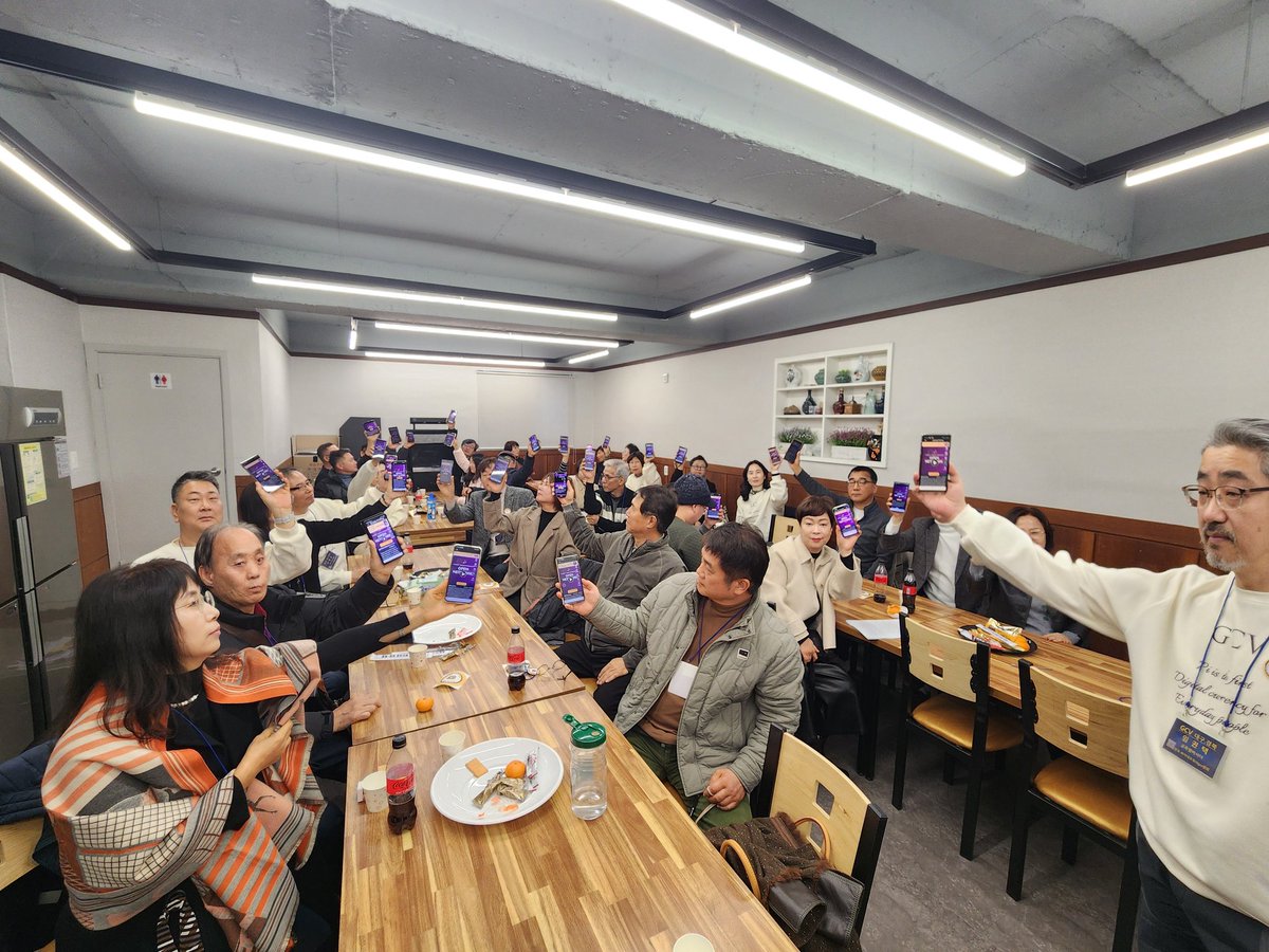 jintaek JUN tweet media