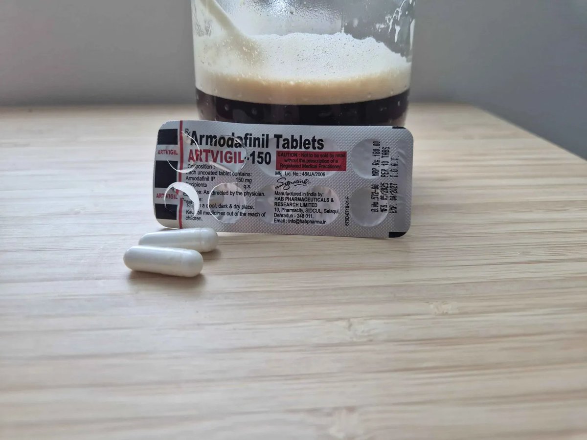 limitlesstack's tweet image. phenylpiracetam + armodafinil + coffee

actually insane combo, 10-12h of deep work, laser focus, peeing becomes optional.

they do not share the same mechanism of action, which is why they work so synergistically. 

instead of just cranking one neurotransmitter system up to the