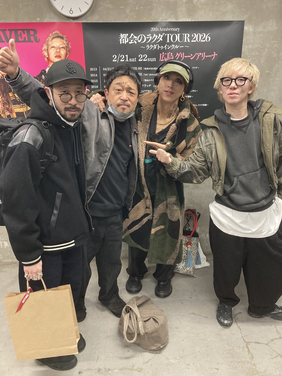 shunanrising's tweet photo. 広島グリーンアリーナ。

やっぱりライブが強くて優しいバンド。
新しい音も聞けて更に良くなったなー。

飛び級せずに、一段ずつ地盤を固めて
昇ってきたから
その足元は簡単に崩れないね

ありがと SUPER BEAVER

今日もバッチリやったね
明日も楽しんでー！ https://t.co/NRgSlCwrvU